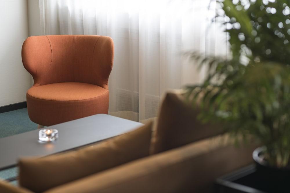 Hotel Quality Royal Corner 4*
